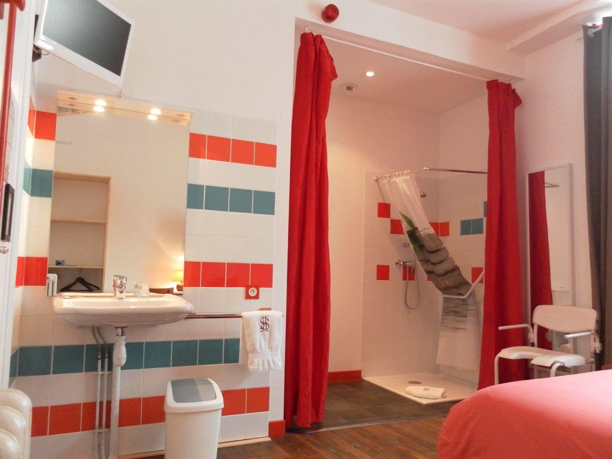Select Hotel Льо Ман Екстериор снимка