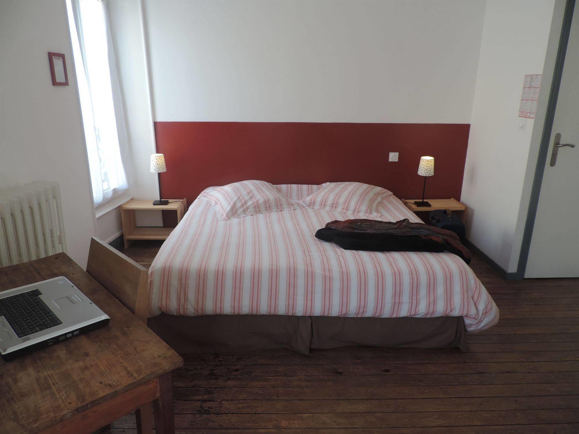 Select Hotel Льо Ман Екстериор снимка